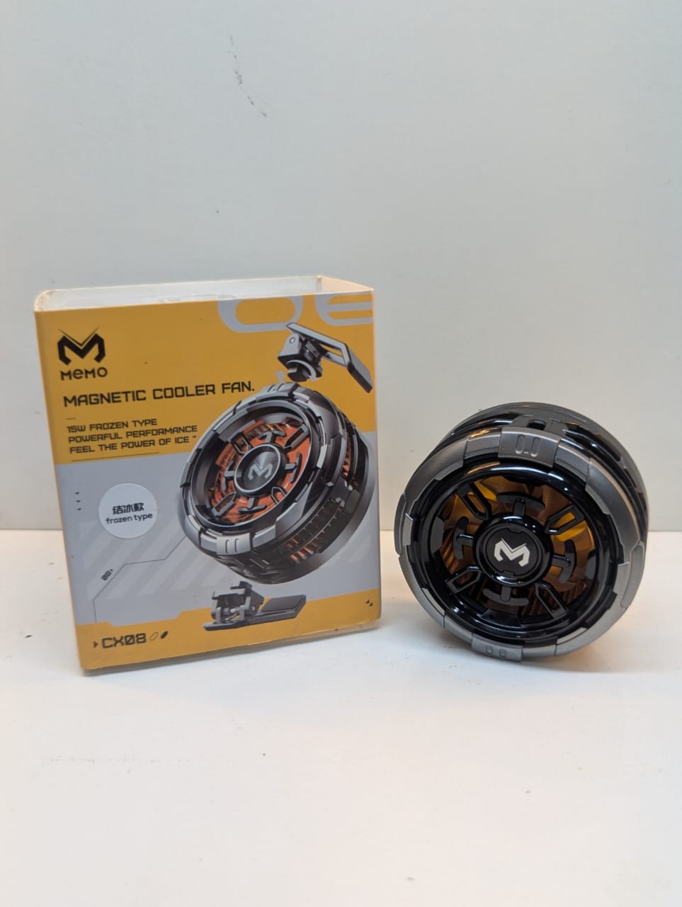 MEMO CX08 Magnetic Cooler Fan designed for mobile gaming cooling.