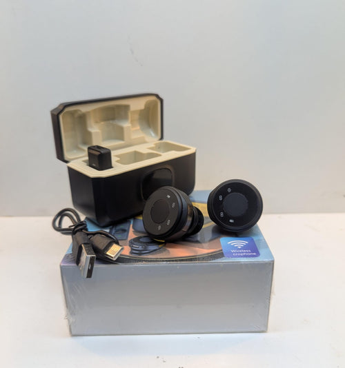 2.4G wireless dual-lavalier microphone system with a portable charging case.